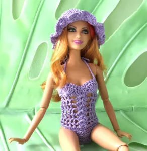 Gehaakte zonnehoed voor Barbie en soortgelijke tienerpoppen